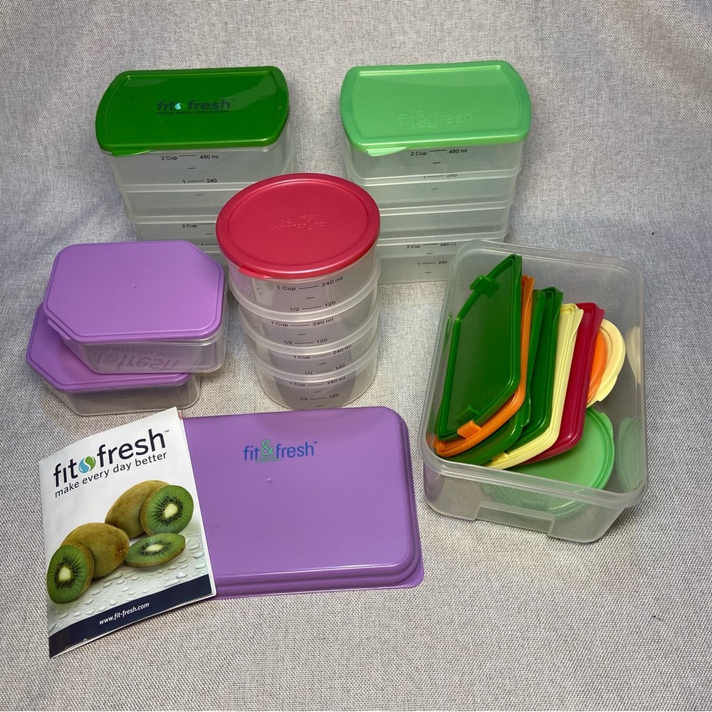 - Fit & Fresh Kids' Healthy Lunch Containers - Picture 3 of 5